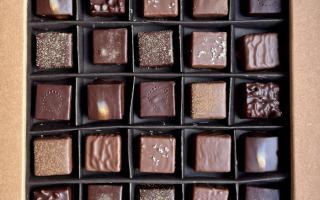 Assortiments de ganaches et pralinés (30 pièces)